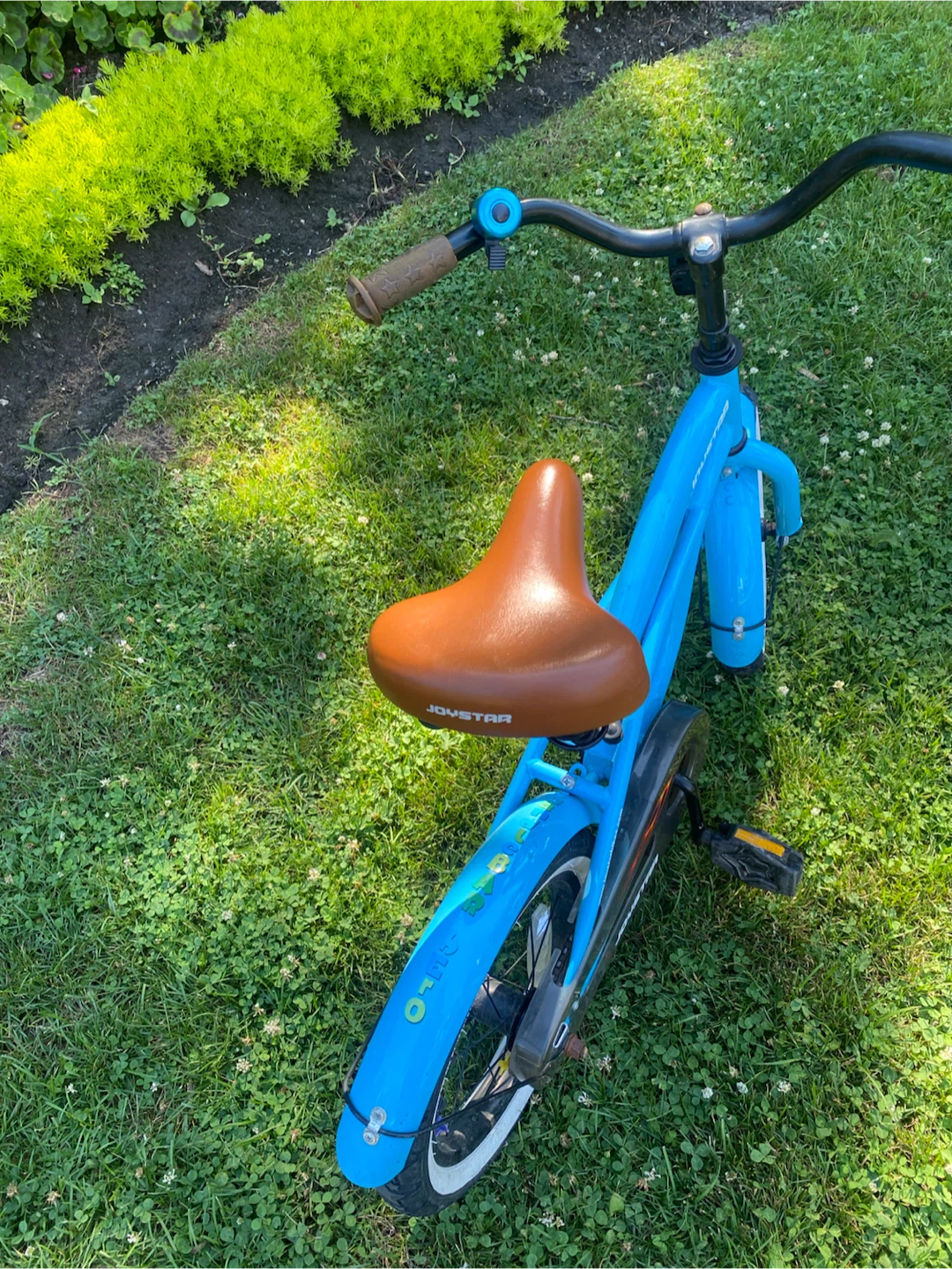 JOYSTAR Kids Bike with Training Wheels - photo 4