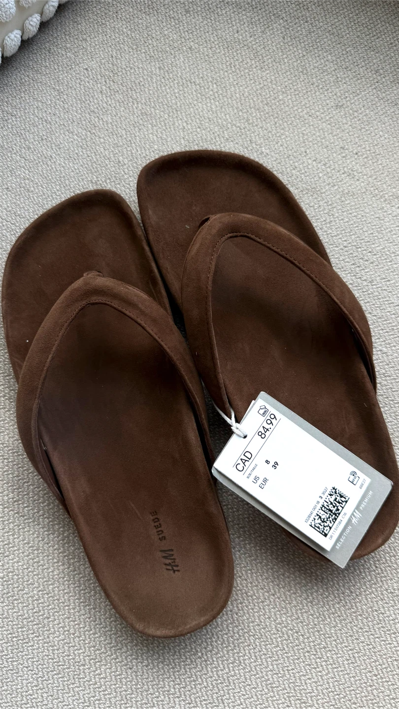 New H&M suede leather flip-flops 8