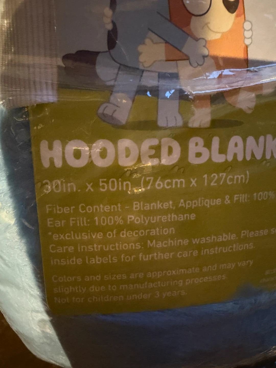 Bluey Hooded Blanket. New! Super soft. - photo 4