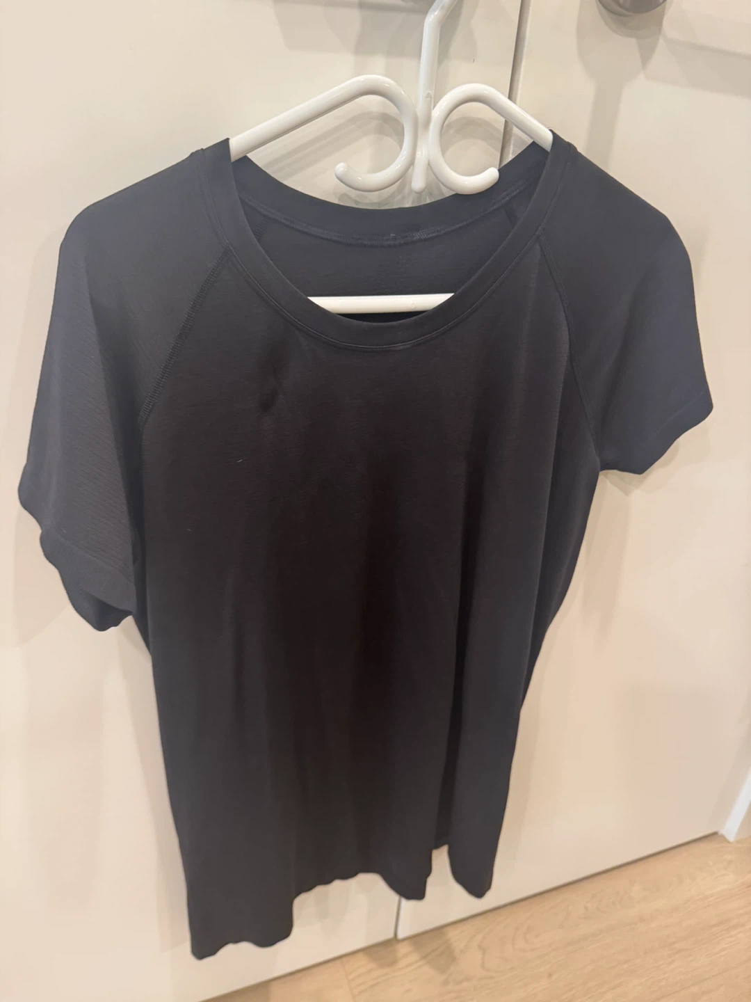 Lululemon Black Short Sleeve Athletic T-Shirt