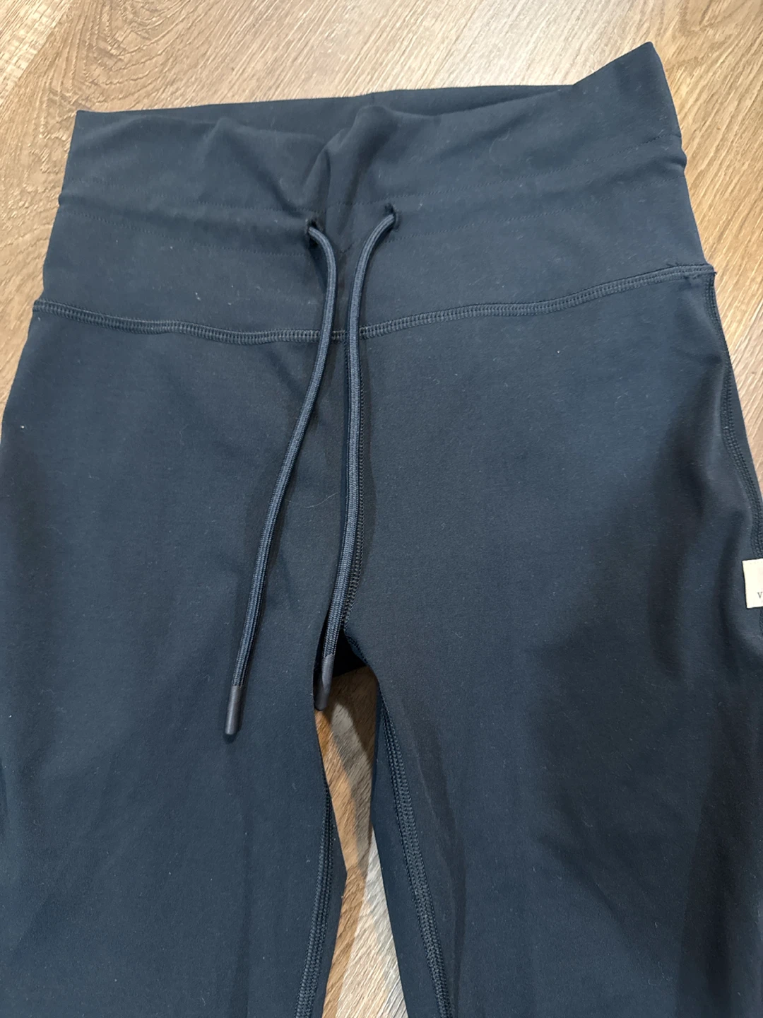 Vuori Black jogger leggings - photo 2