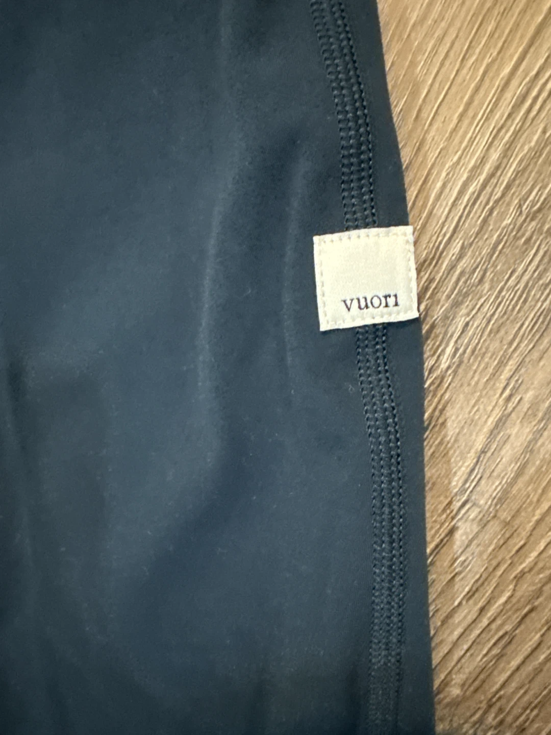 Vuori Black jogger leggings - photo 3