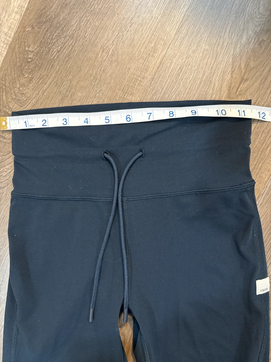 Vuori Black jogger leggings - photo 4