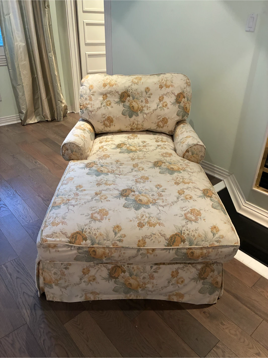 Floral Chaise Lounge Chair - photo 3