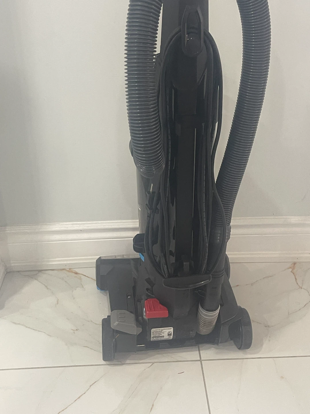 Bissell PowerForce Vacuum - photo 2