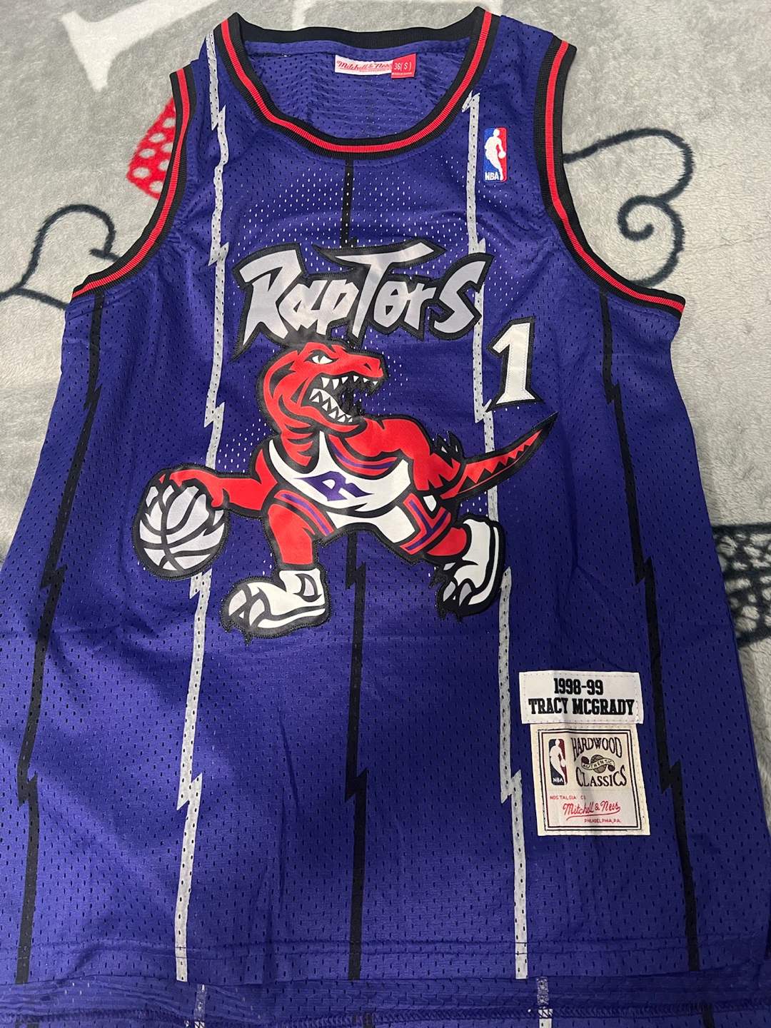 Mitchell & Ness Toronto Raptors Tracy McGrady Jersey