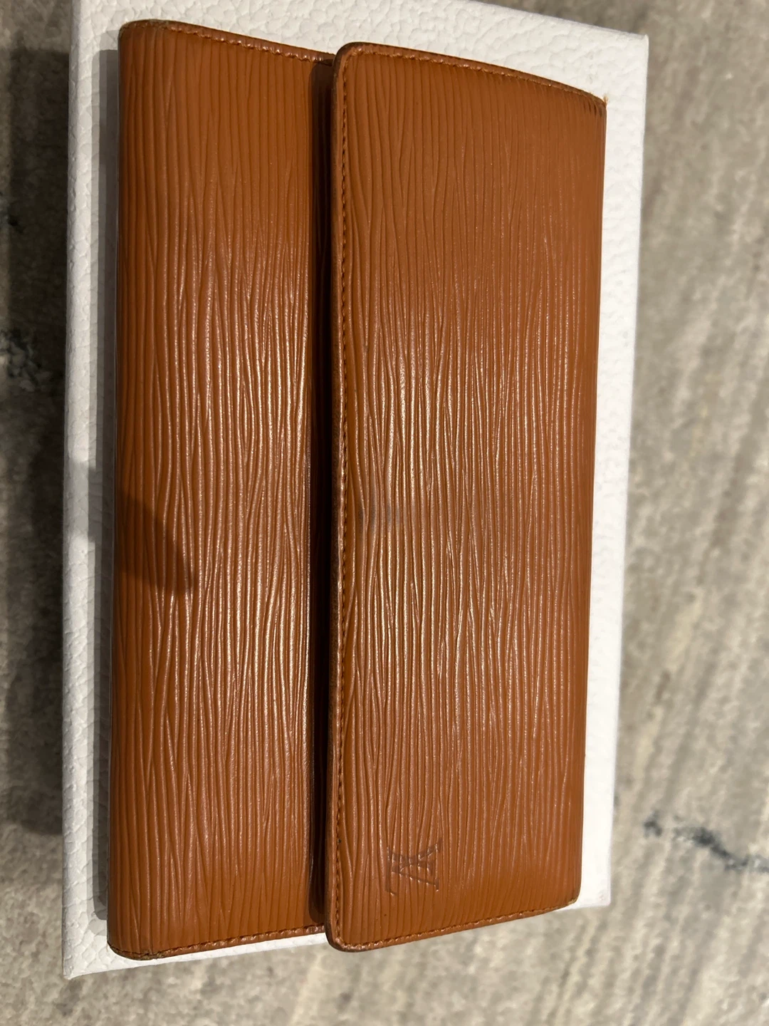 Louis Vuitton Zippy Wallet