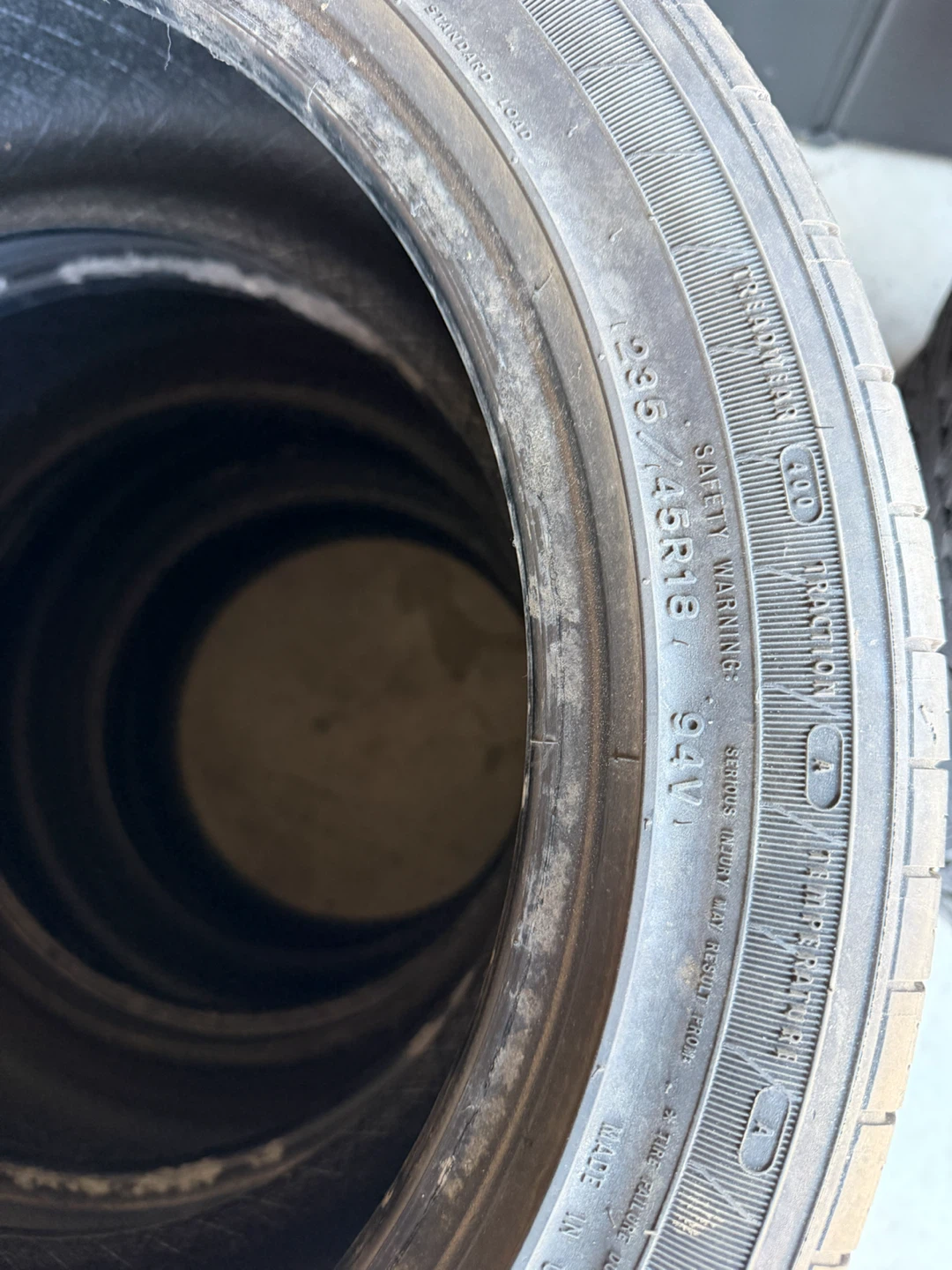 Set of 4 Tires 235/45R18 - photo 2