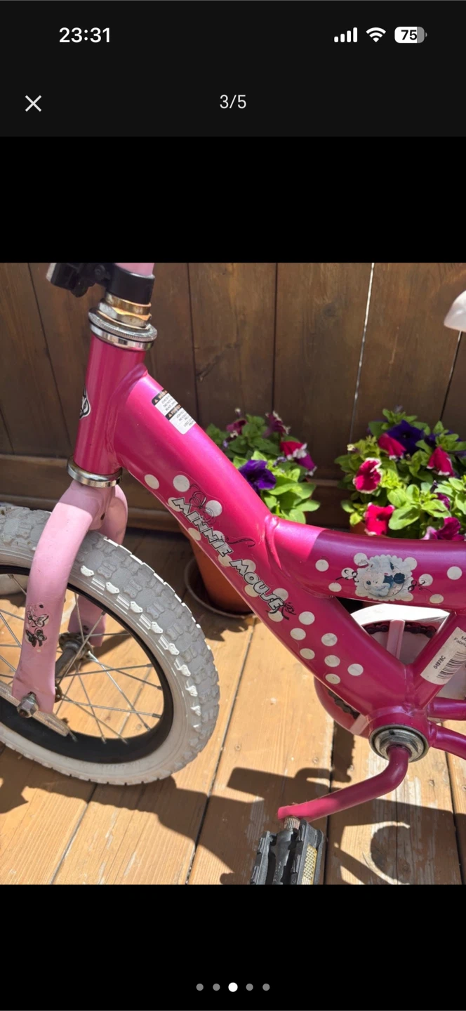 Kids Pink Minnie Mouse Bike - photo 3
