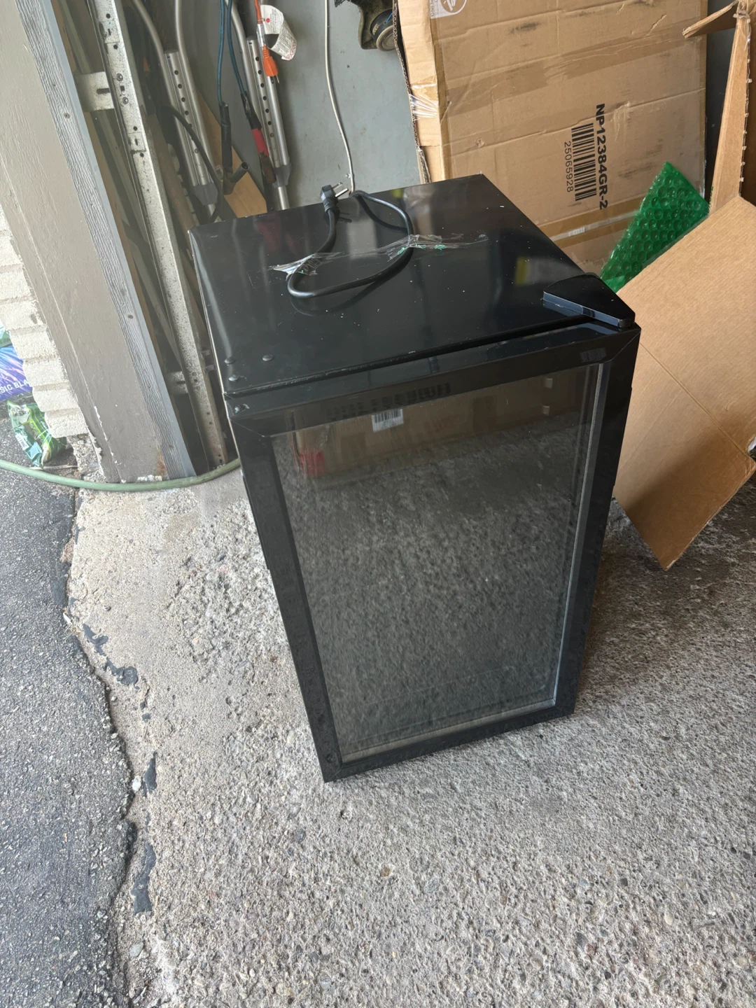 Black Beverage Refrigerator
