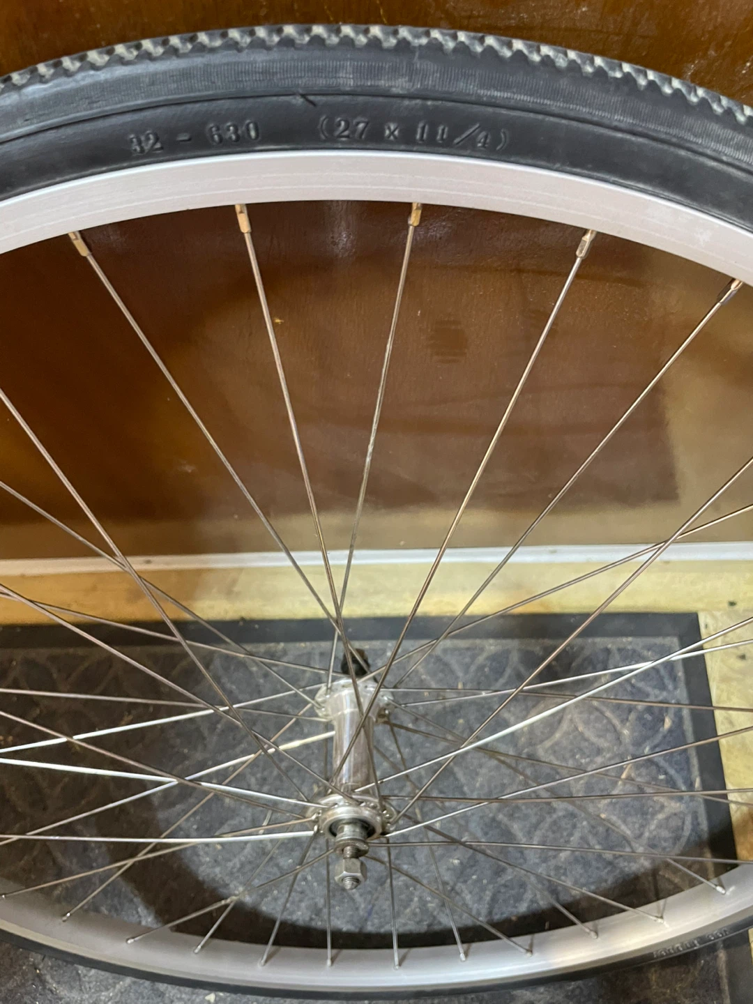 27 x 1 1/4 bicycle wheel with aluminum rim - photo 2