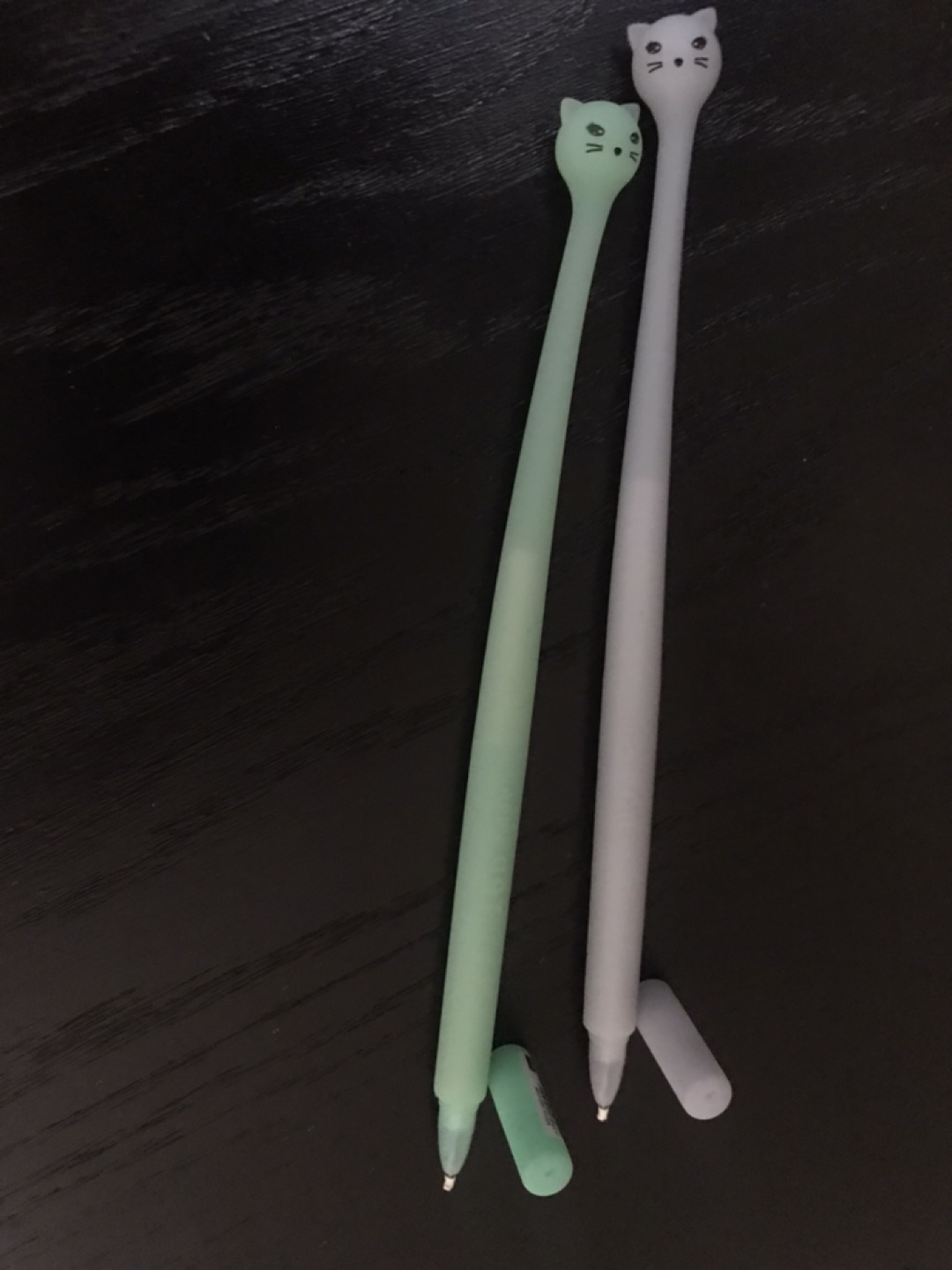 2 Adorable Cat Face Bendy Pens ✨NEW✨ - photo 2