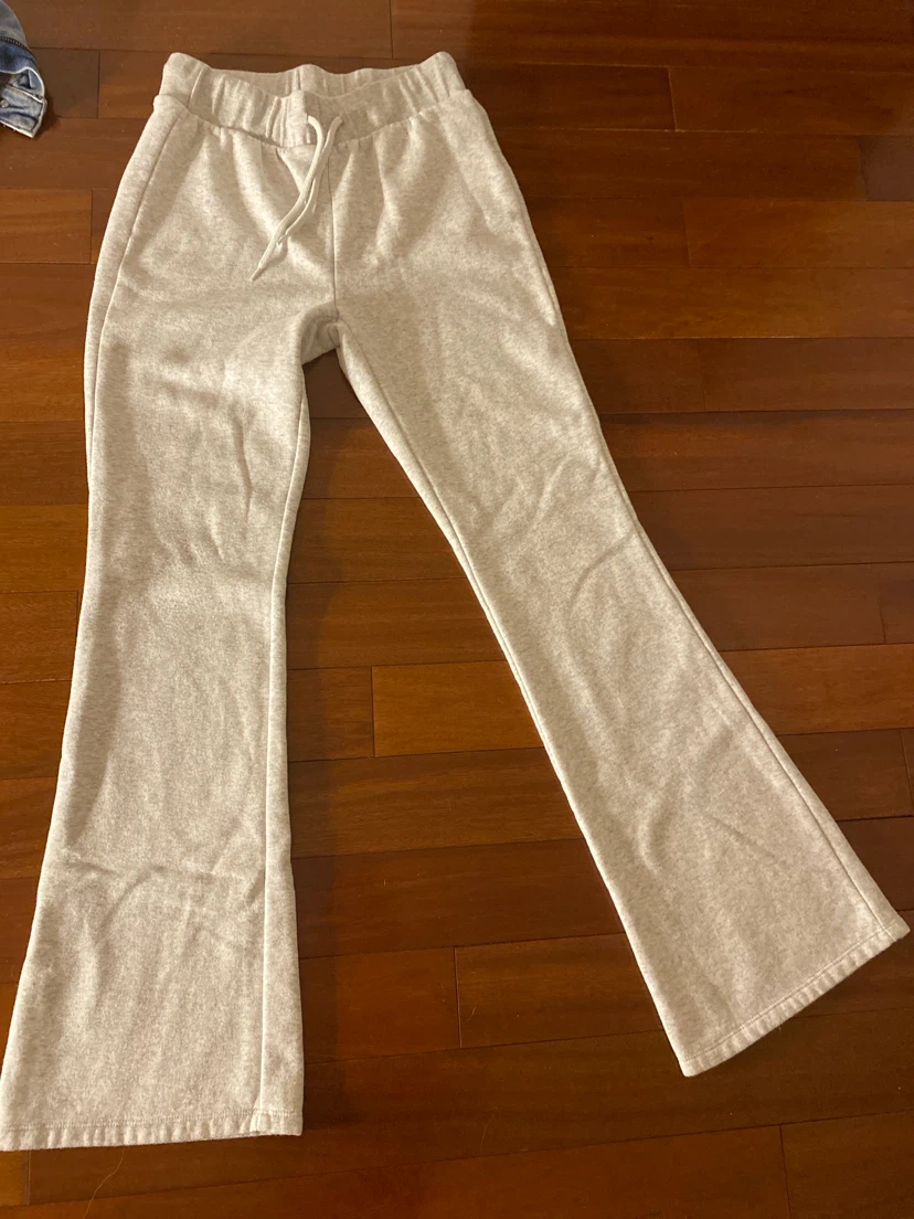 Grey sweatpants