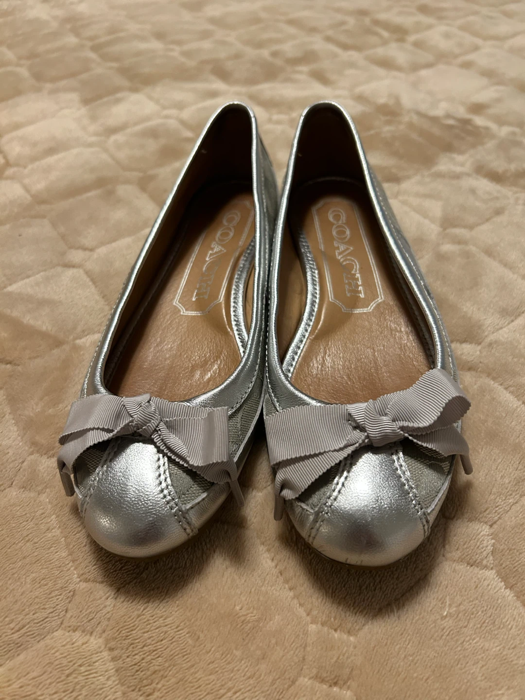 COACH Sarah Ballet Flats - Silver - Size 7 - photo 2