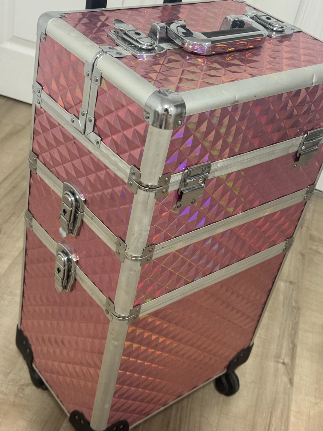 Pink Holographic Rolling Makeup Train Case - photo 4