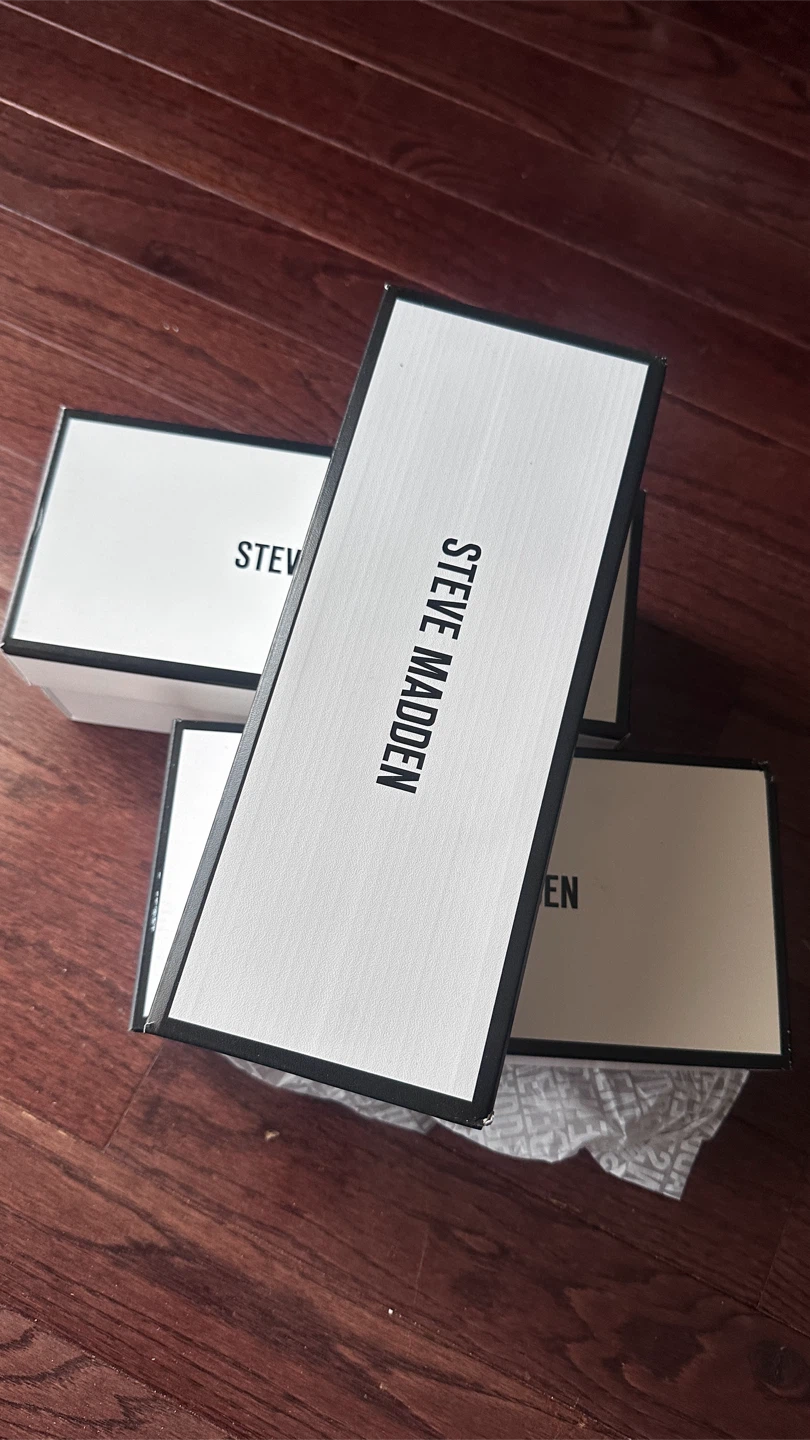 Steve Madden Shoe Box