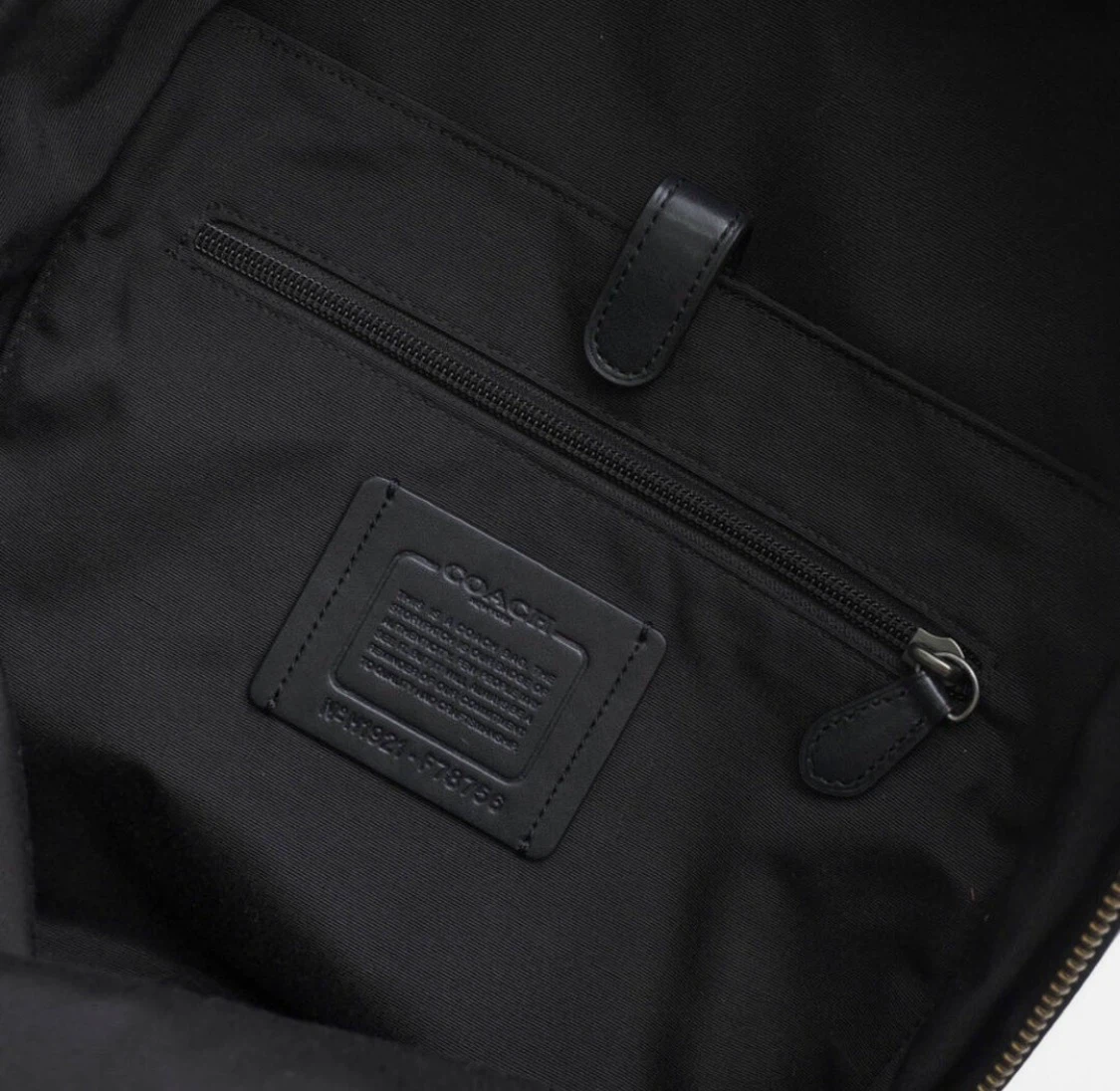 Coach monogram backpack - photo 4