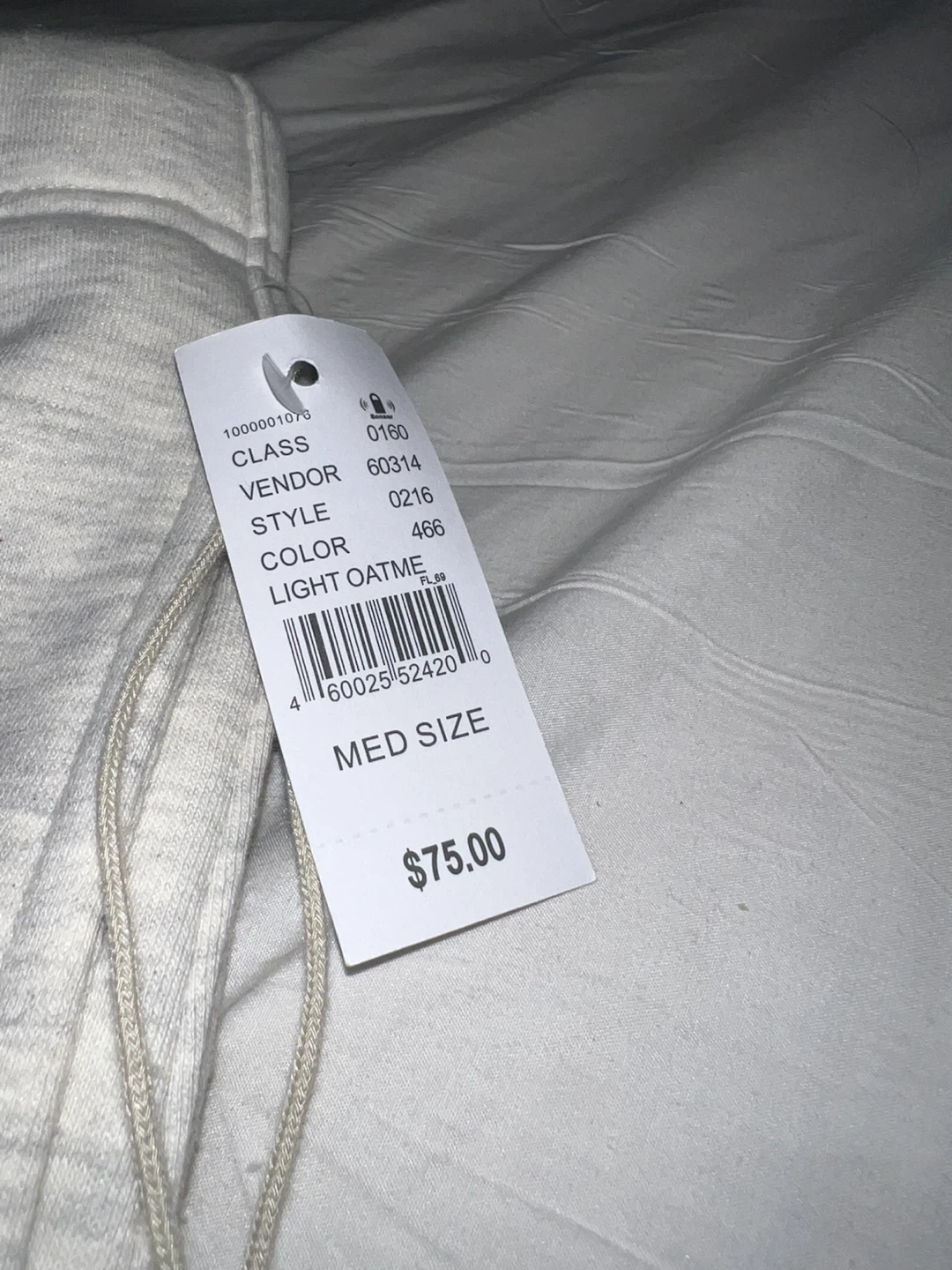Essentials Fear of God Light Oatmeal Sweat Shorts - photo 5