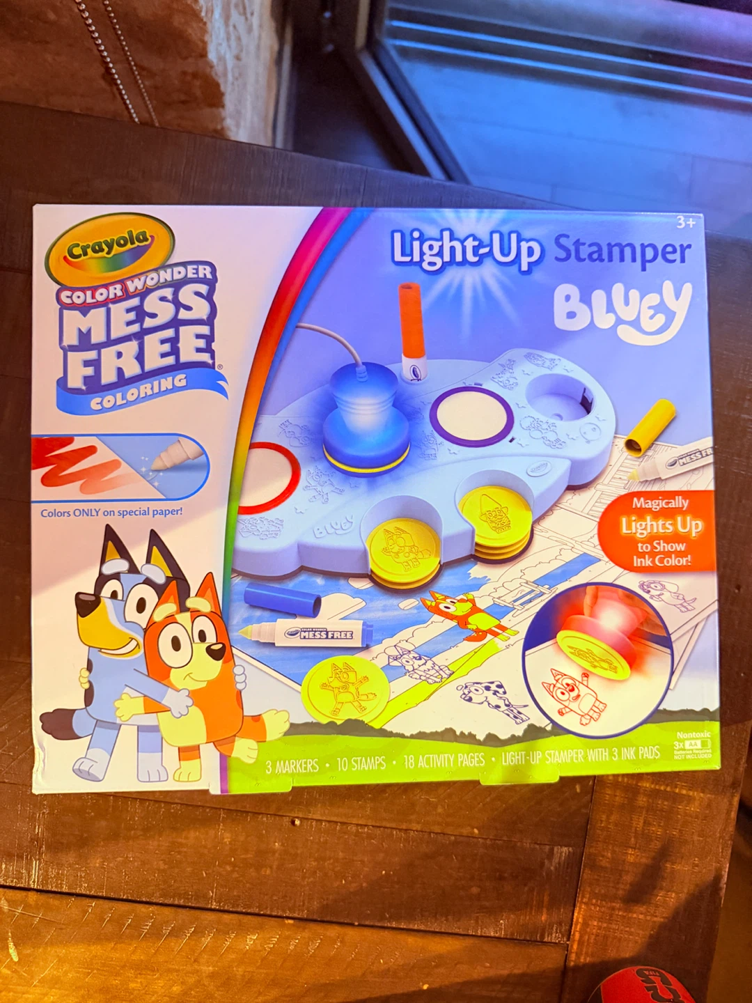 Crayola Bluey Magic Light Up Stamper Art Set Mess Free Art Kit - photo 3