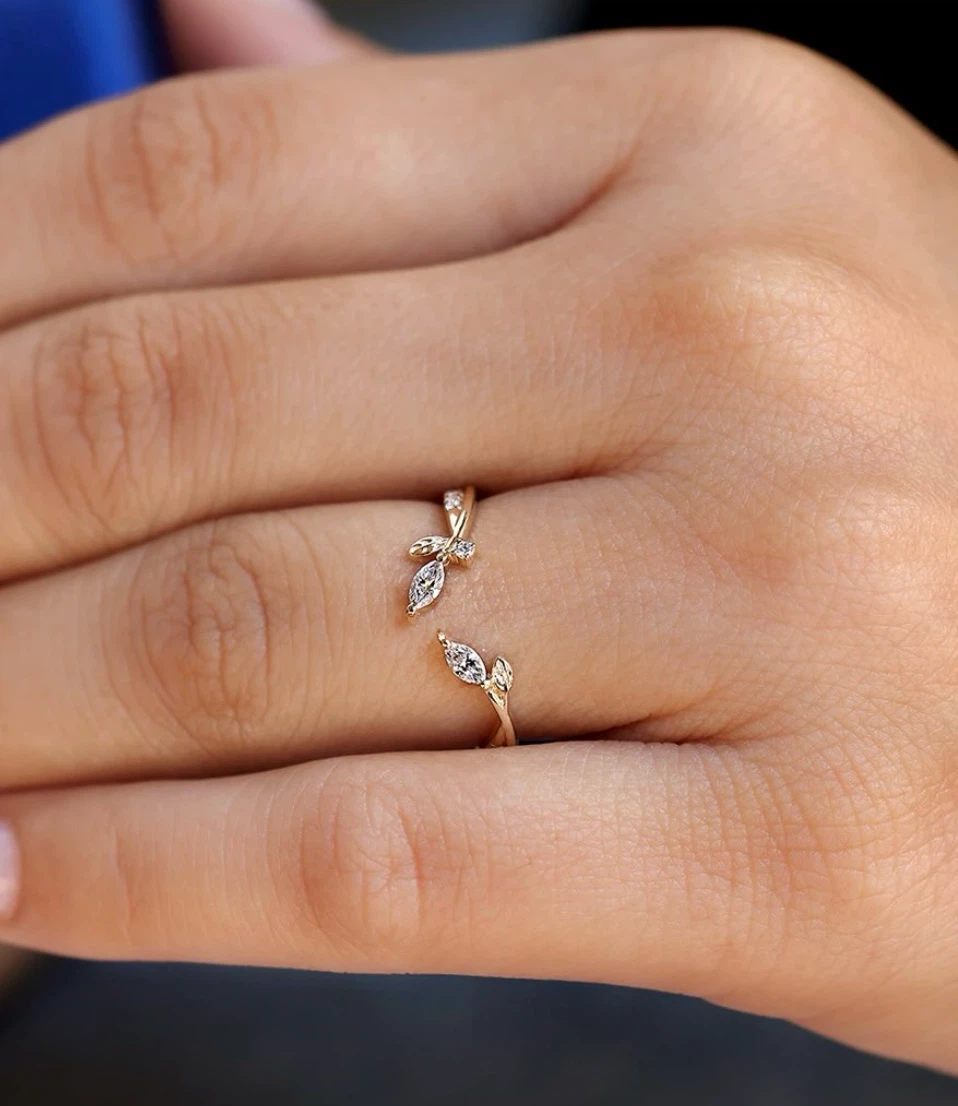 Gold leaf lab grown diamond ring