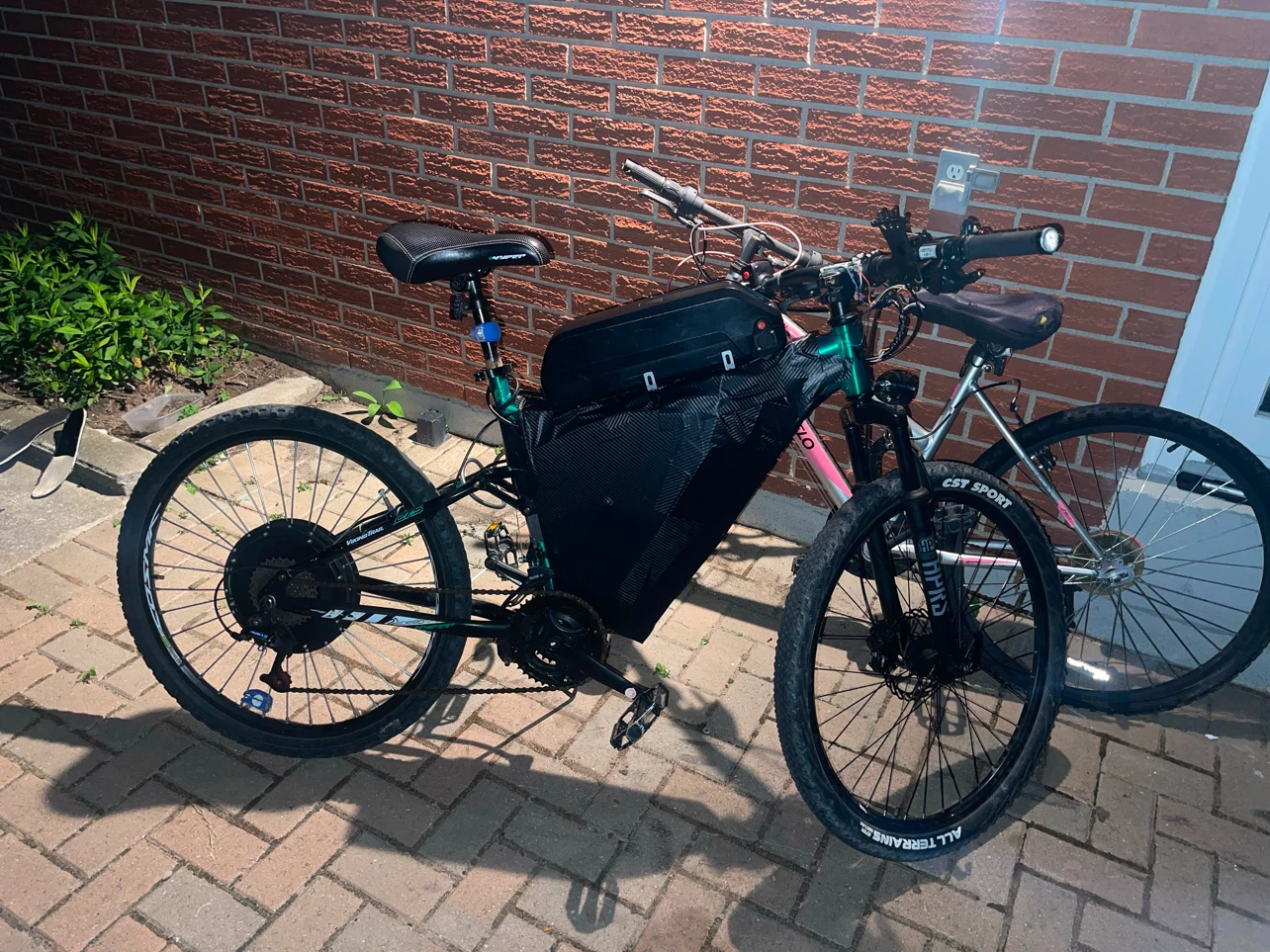 Electric Bike 47 kmh range 75 km with dual battery. - photo 3