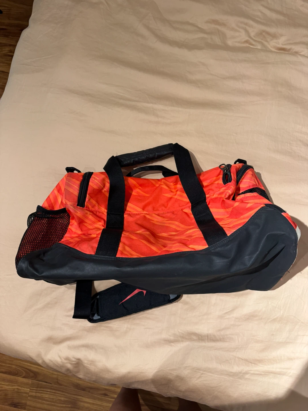 Nike Orange Striped Duffel Bag - photo 2