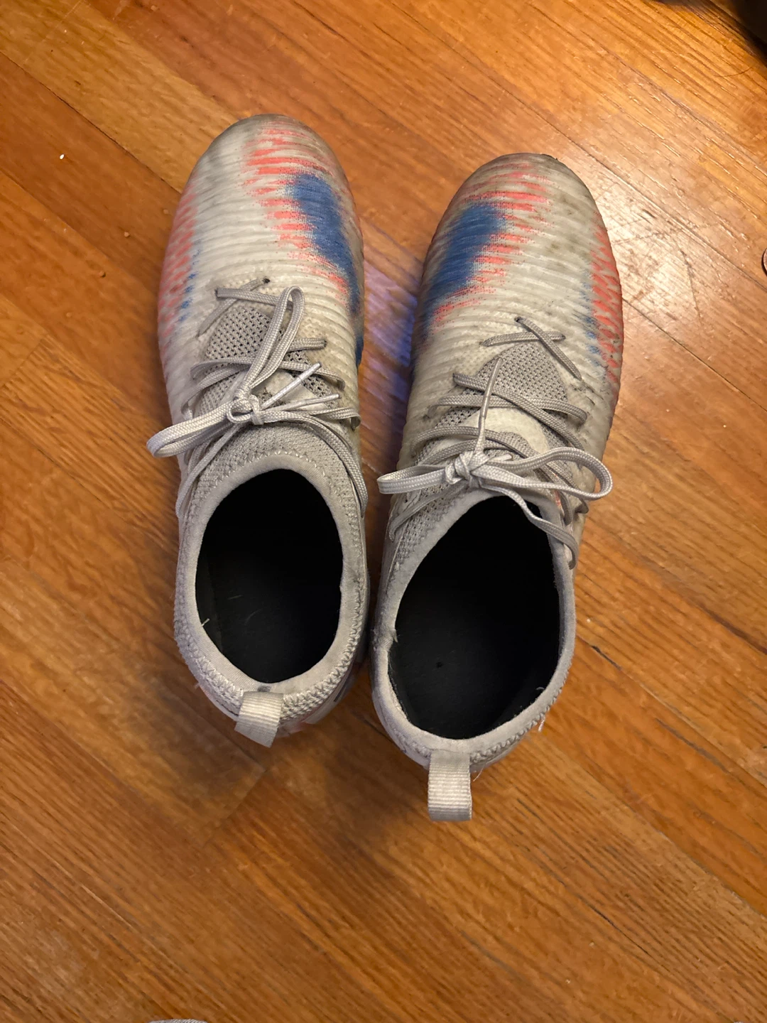 Kids soccer cleats