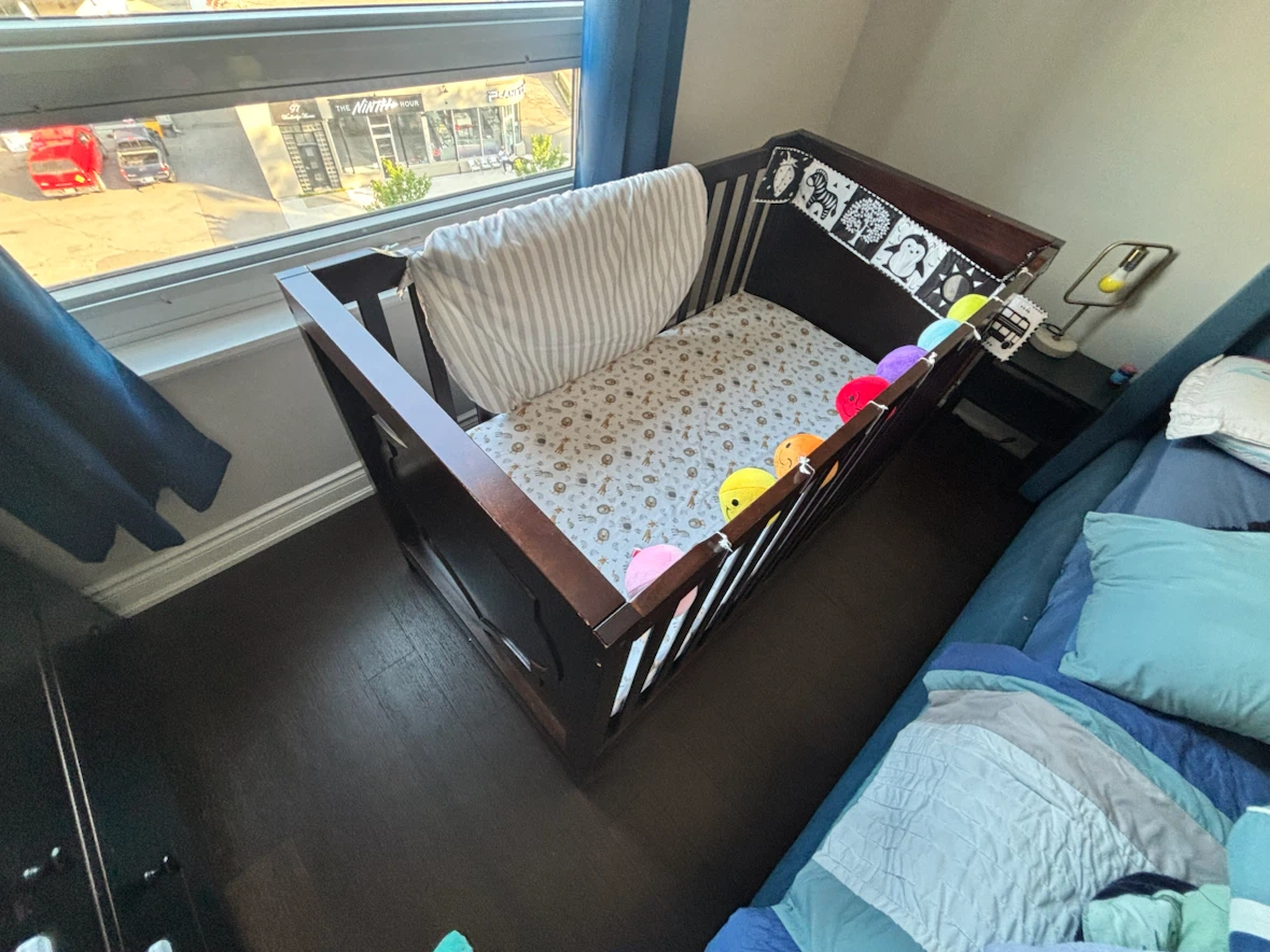 Wooden Baby Crib - photo 3