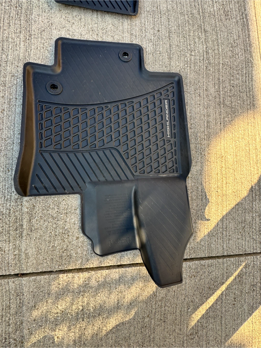 2026 Toyota Highlander All-Weather Floor Mats Set - photo 3