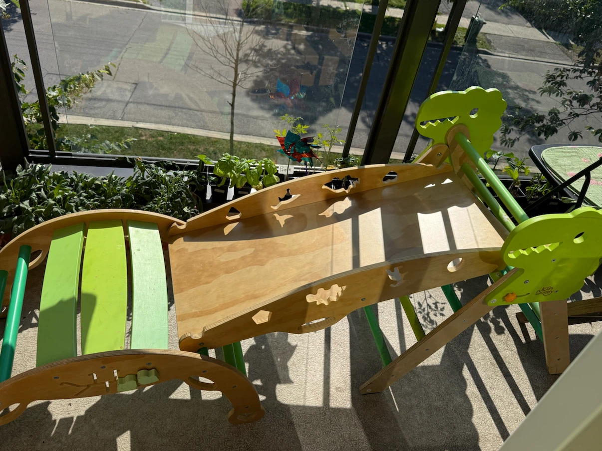 Wooden climbing play set for toddlers - photo 2