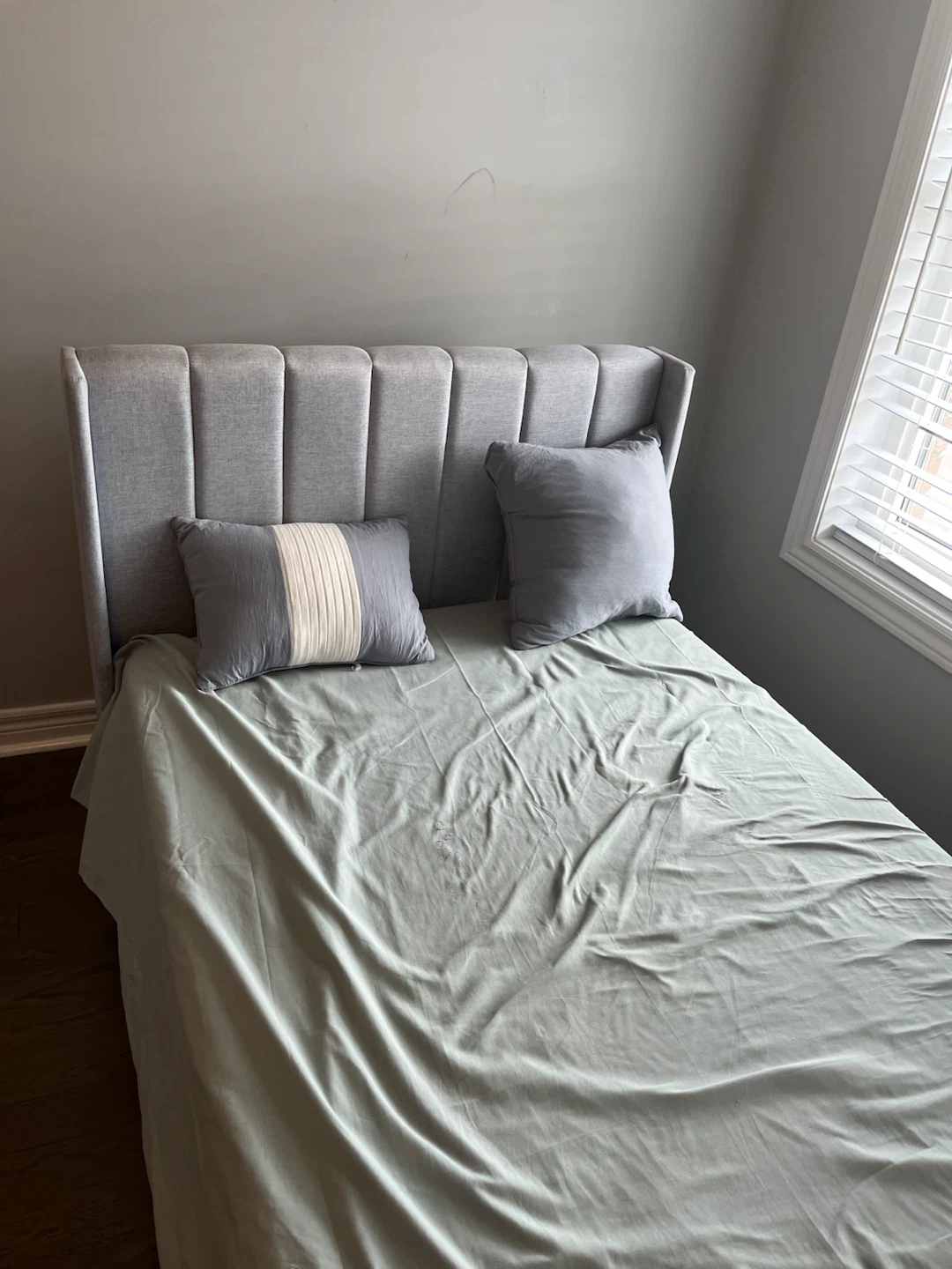 Grey Upholstered Headboard Bed Frame - photo 3