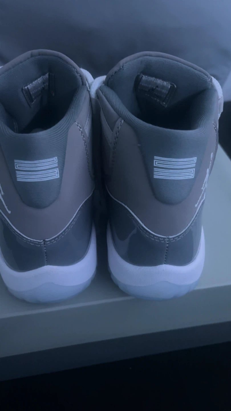 Jordan 11 “cool grey” size 10 - photo 2