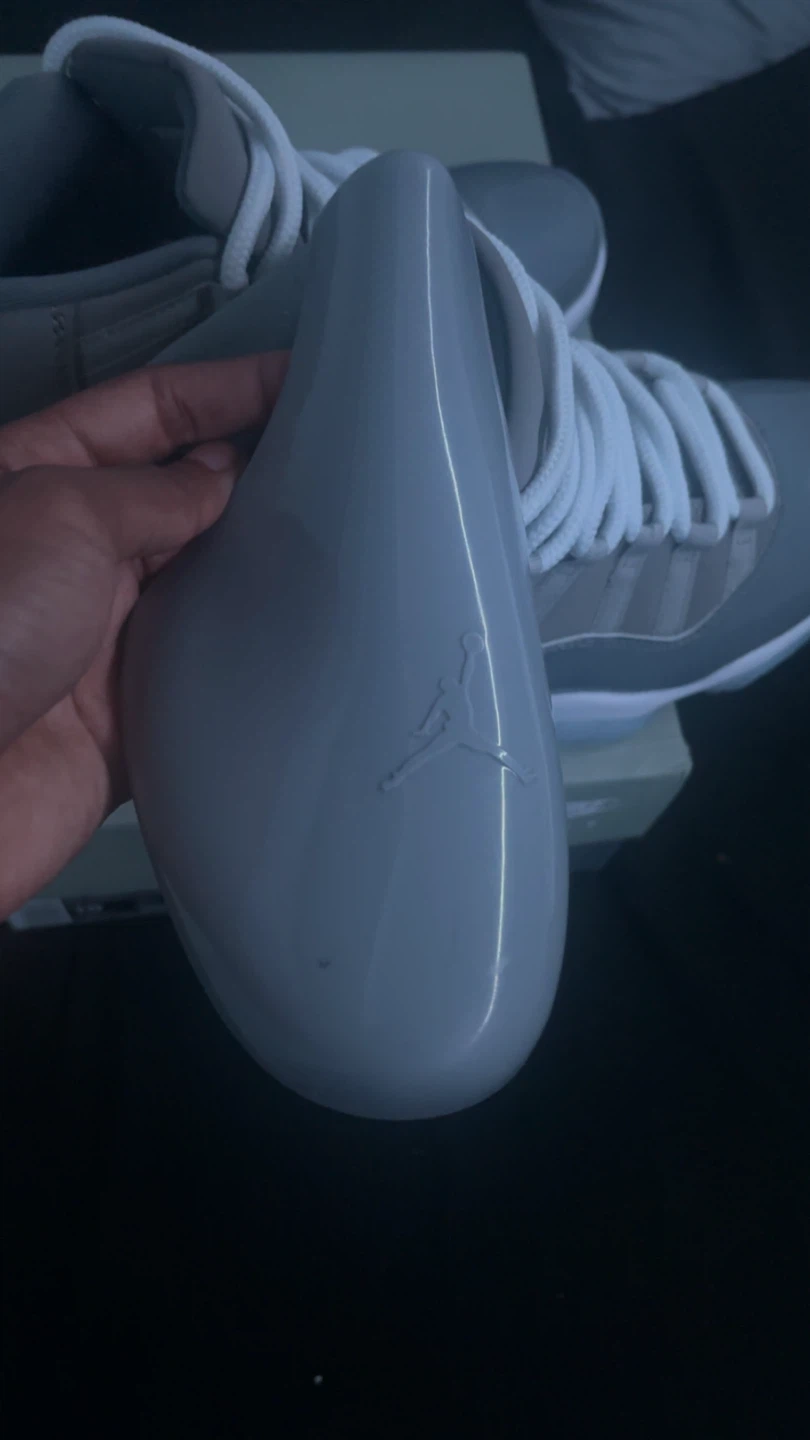 Jordan 11 “cool grey” size 10 - photo 5