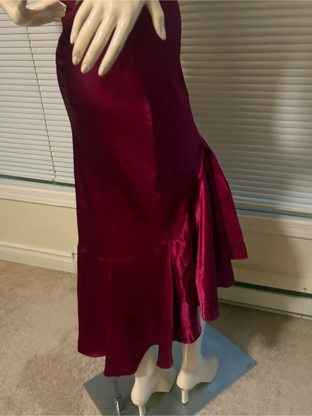 La Vie En Rose Satin Dress - photo 3