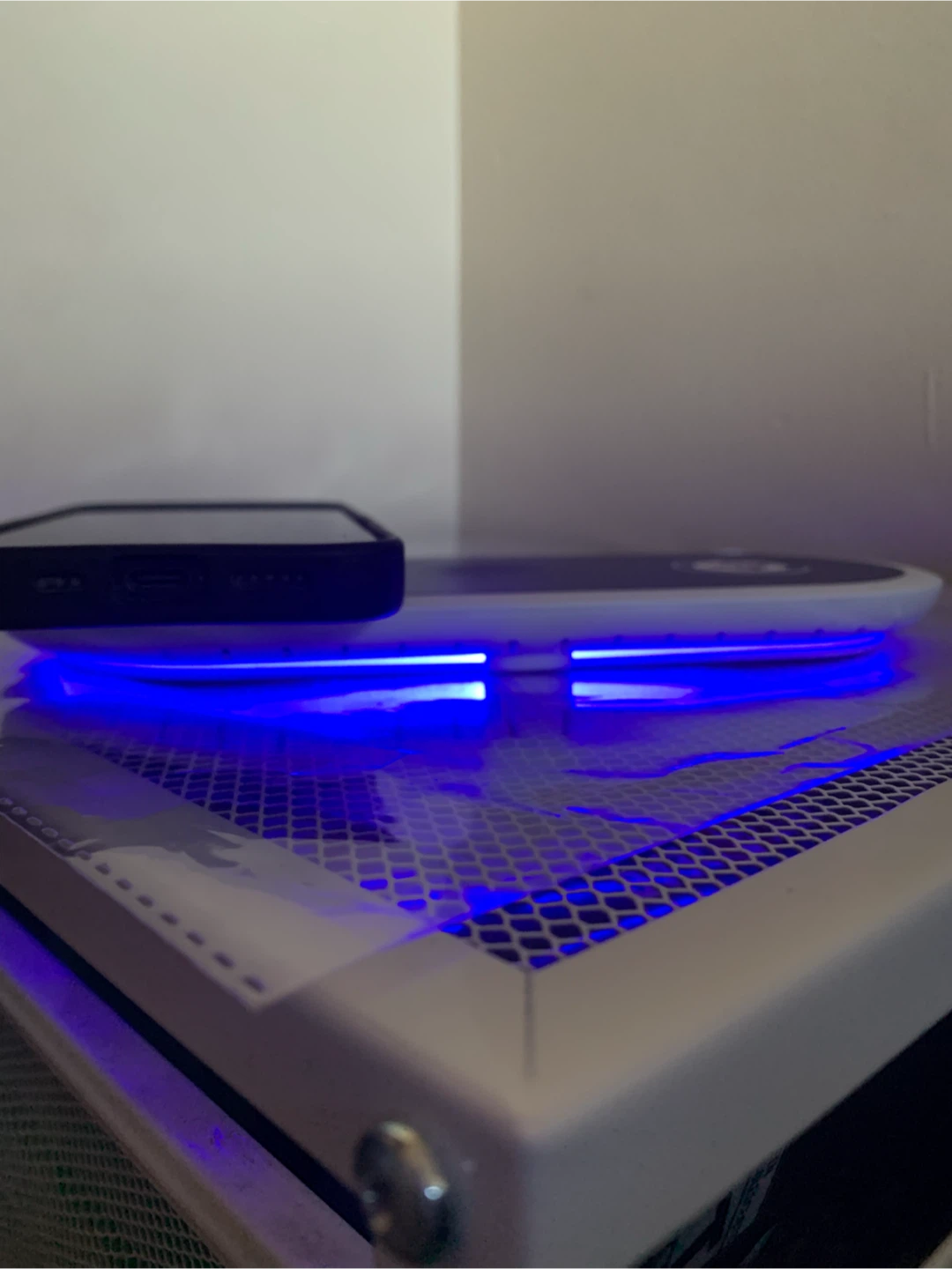 Winnipeg Jets Wireless Charger - photo 3
