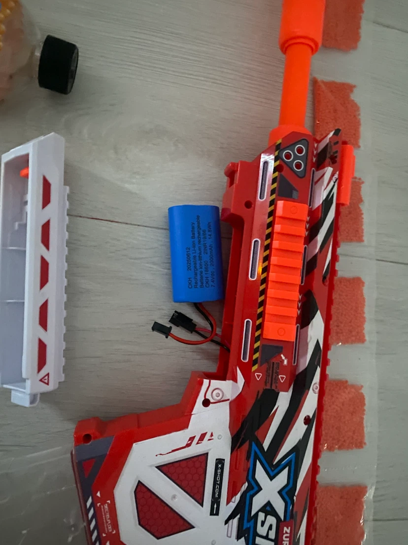 Zuru X-Shot Hyper Gel HPG-700 Motorized Gel Blaster - photo 4