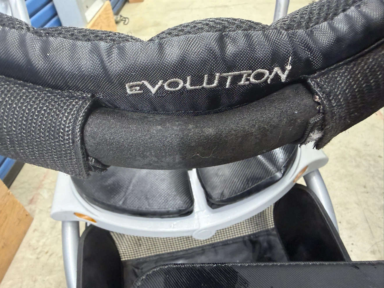 Evolution Walker with Seat - photo 2