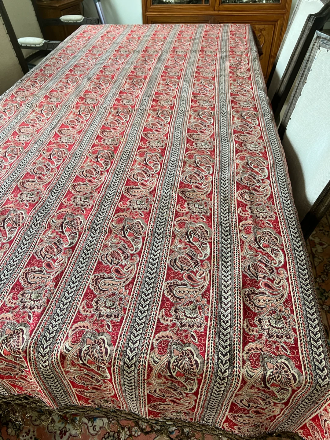 Red Paisley Tablecloth - photo 2