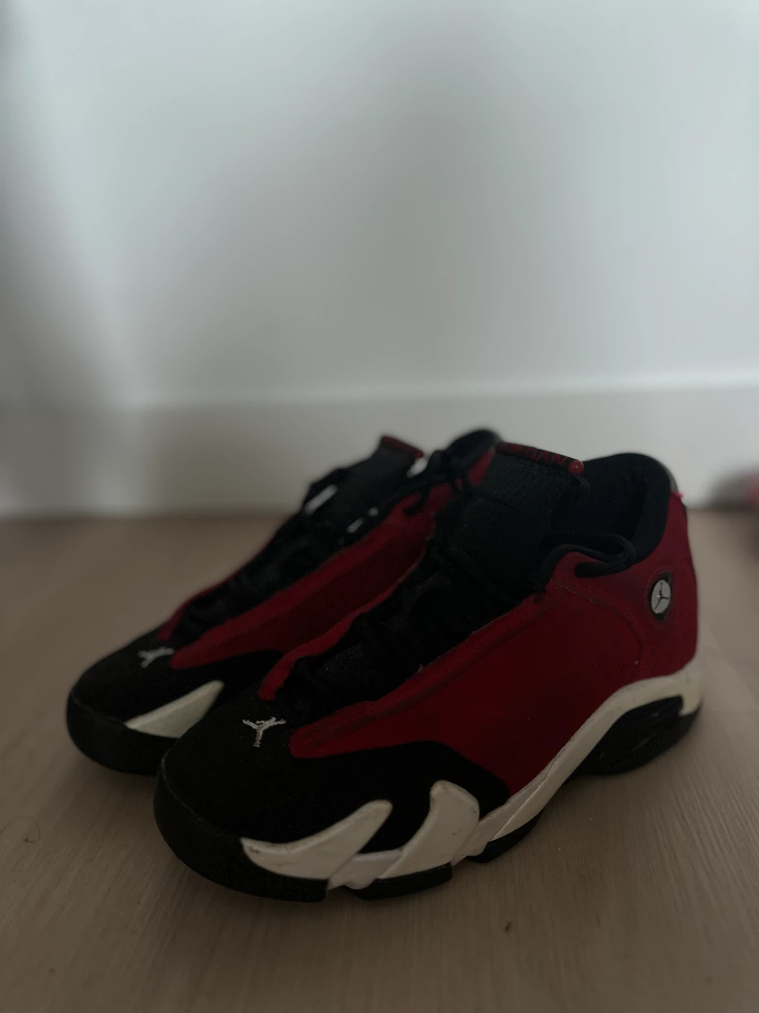 Air Jordan 14 XIV Retro Red Black Youth Size 4.5Y - photo 2