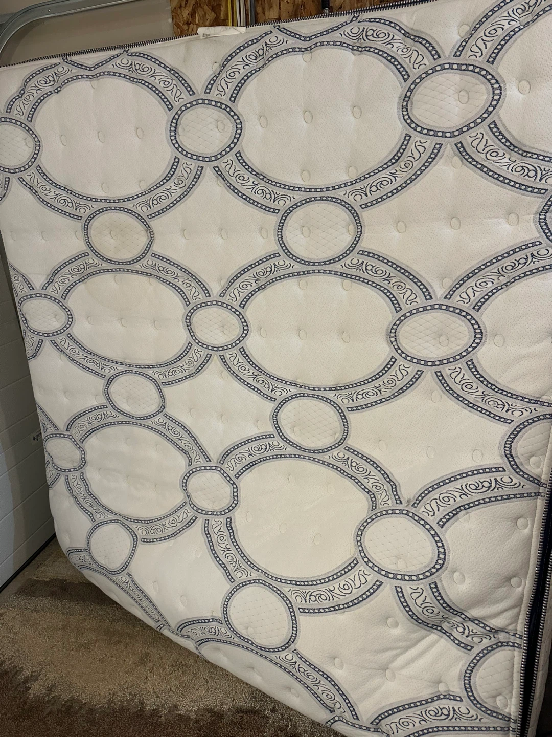 KING SIZE Bed Set - Headboard, Box Spring, Frame & Mattress - photo 4