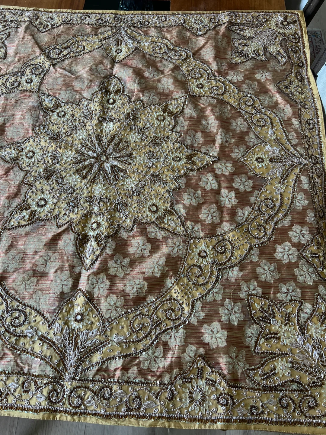 Embroidered Table Runner or Wall Hanging - photo 2