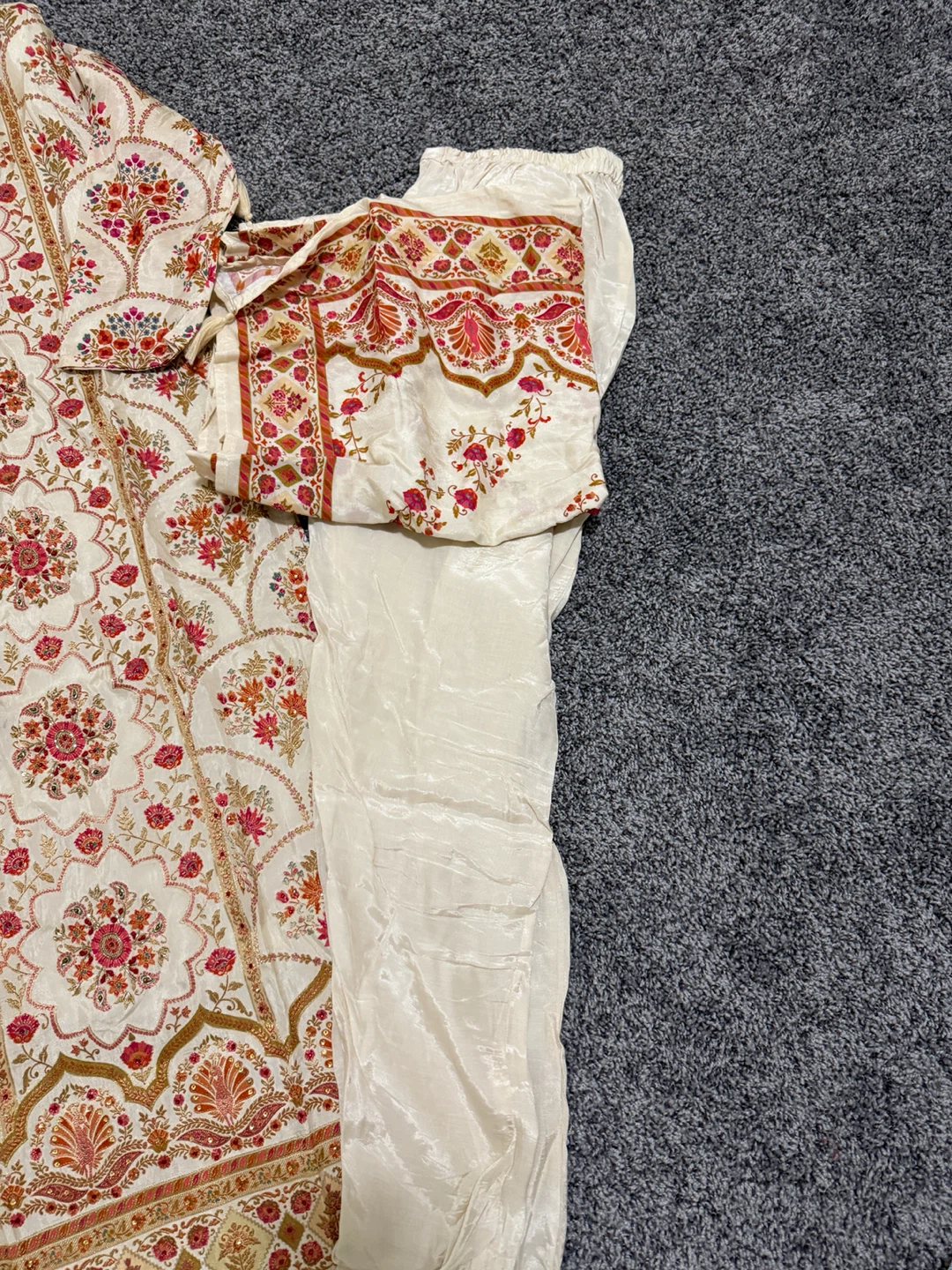 Embroidered 3-Piece Kurti Set - photo 4