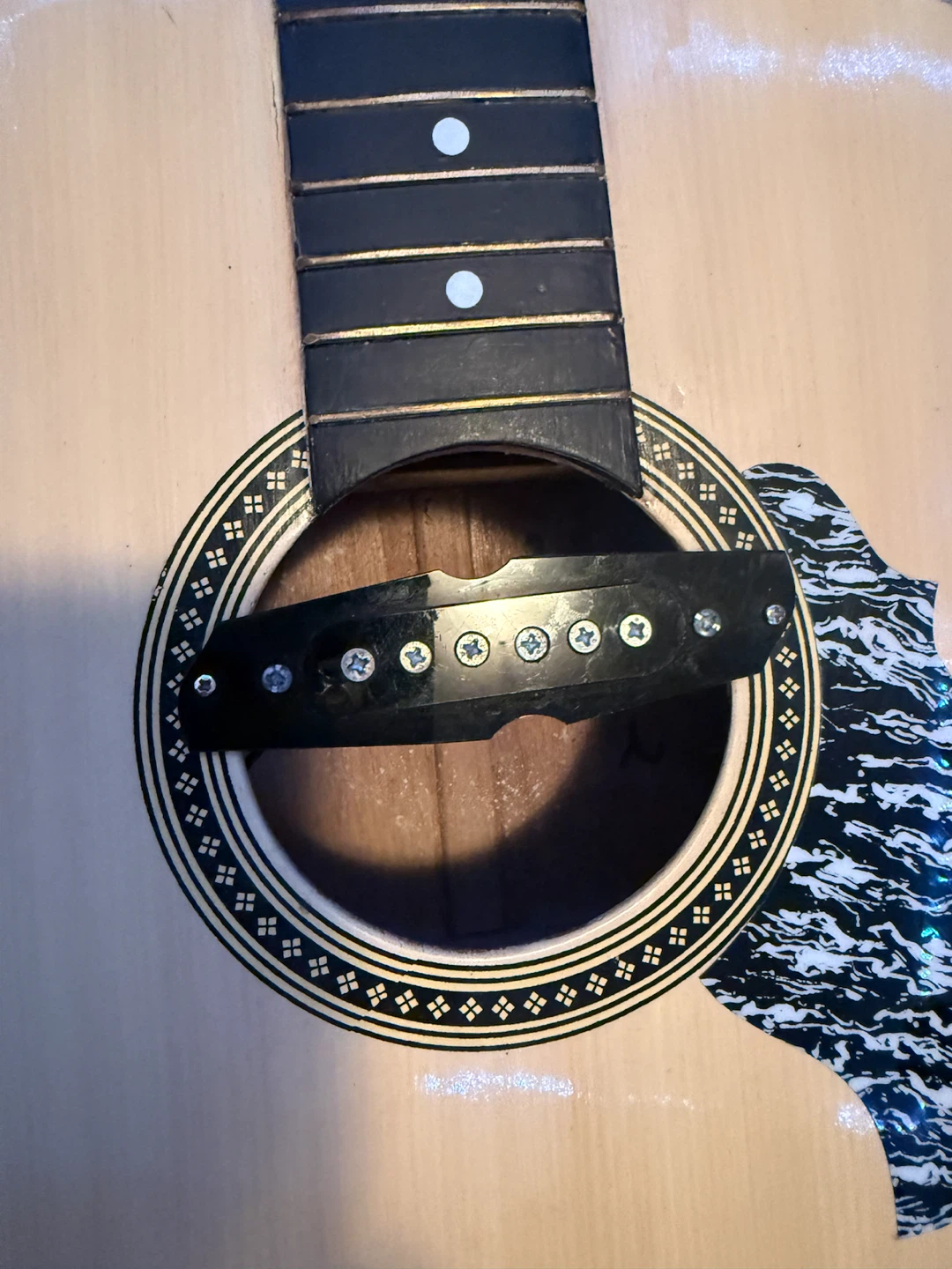 Maton EM6 Mini Acoustic-Electric Guitar - photo 4