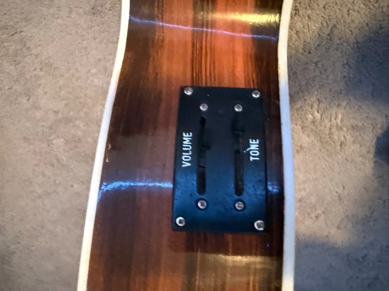 Maton EM6 Mini Acoustic-Electric Guitar - photo 5