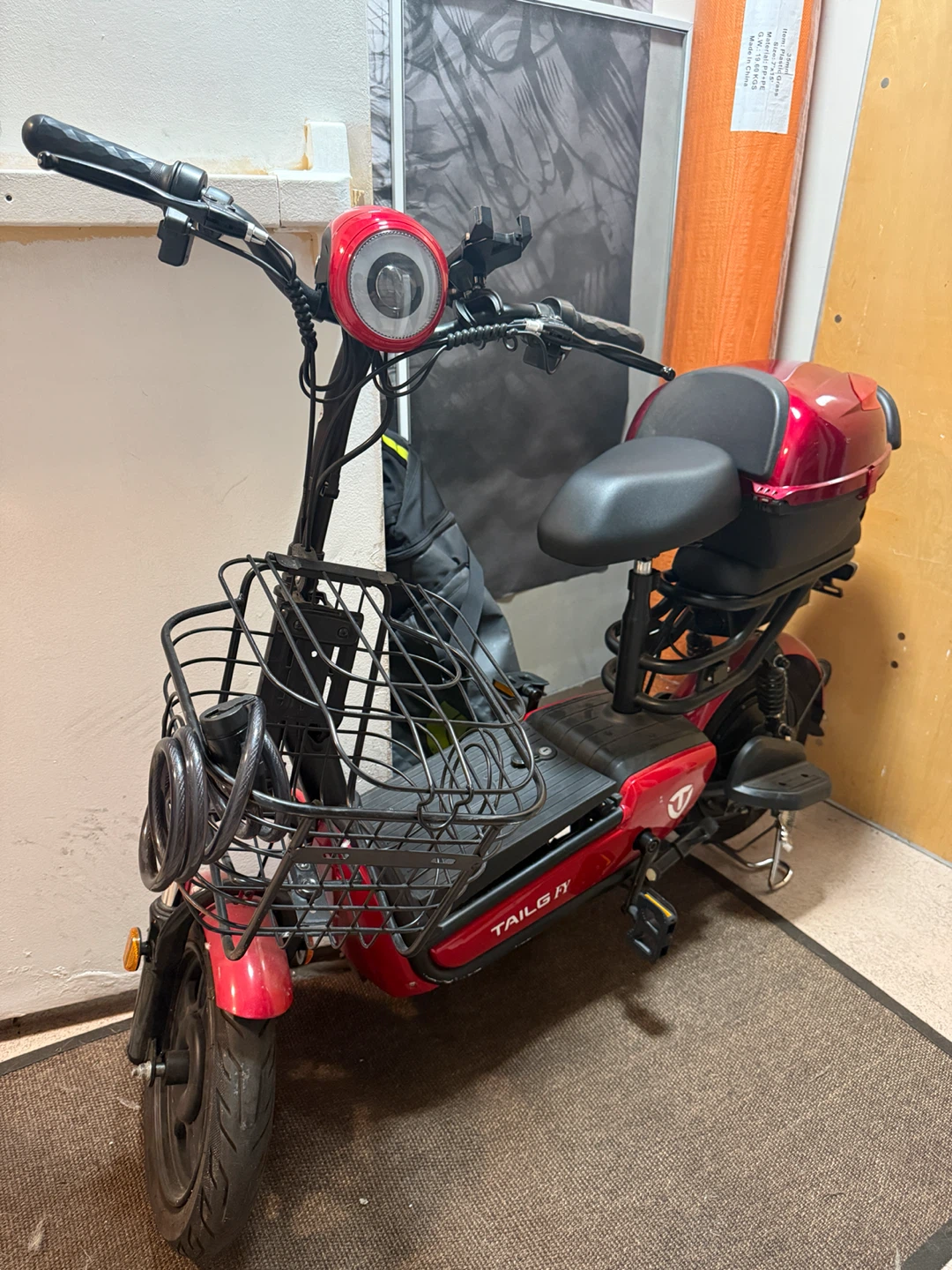 TAILS G electric scooter - photo 3