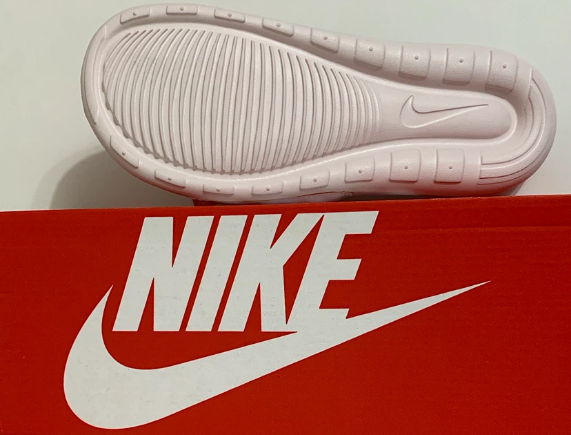 Nike Slides Womens Size 6, 10 Victori One Sandal/Shoes NEW - photo 4