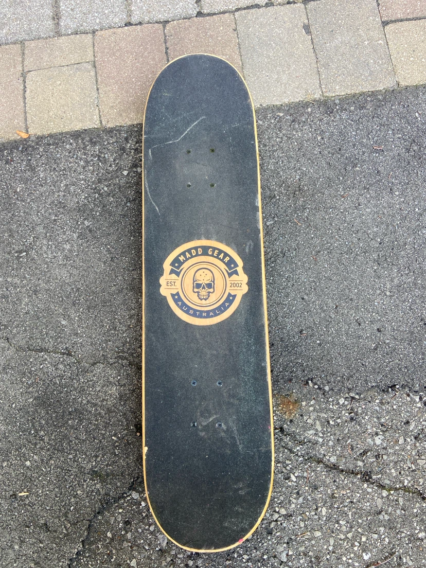 Madd Gear Skateboard - photo 2