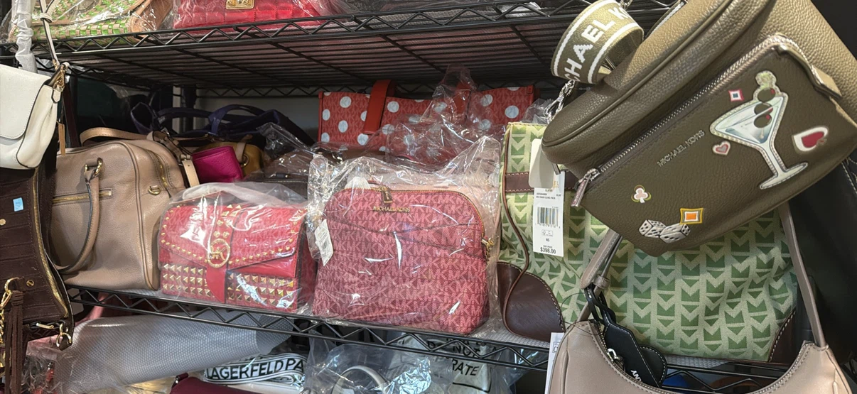 Indoor Sale - photo 5