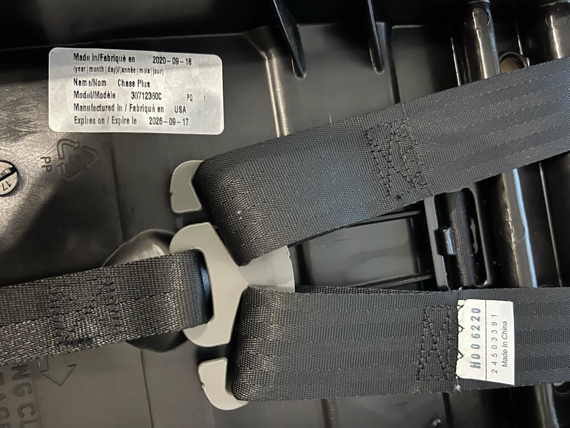Evenflo Chase Plus Booster Car Seat - photo 3