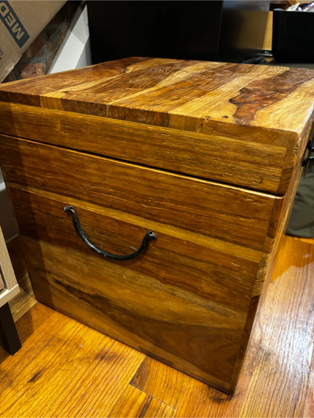 Wooden Storage Chest Trunk - photo 3